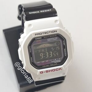 SUPER RARE!! G-Shock G-LIDE GWX-5600B (JDM) black and white duo tone.
